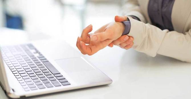 Wrist Pain: Common Questions and Our Approach at Skare Spine and Performance